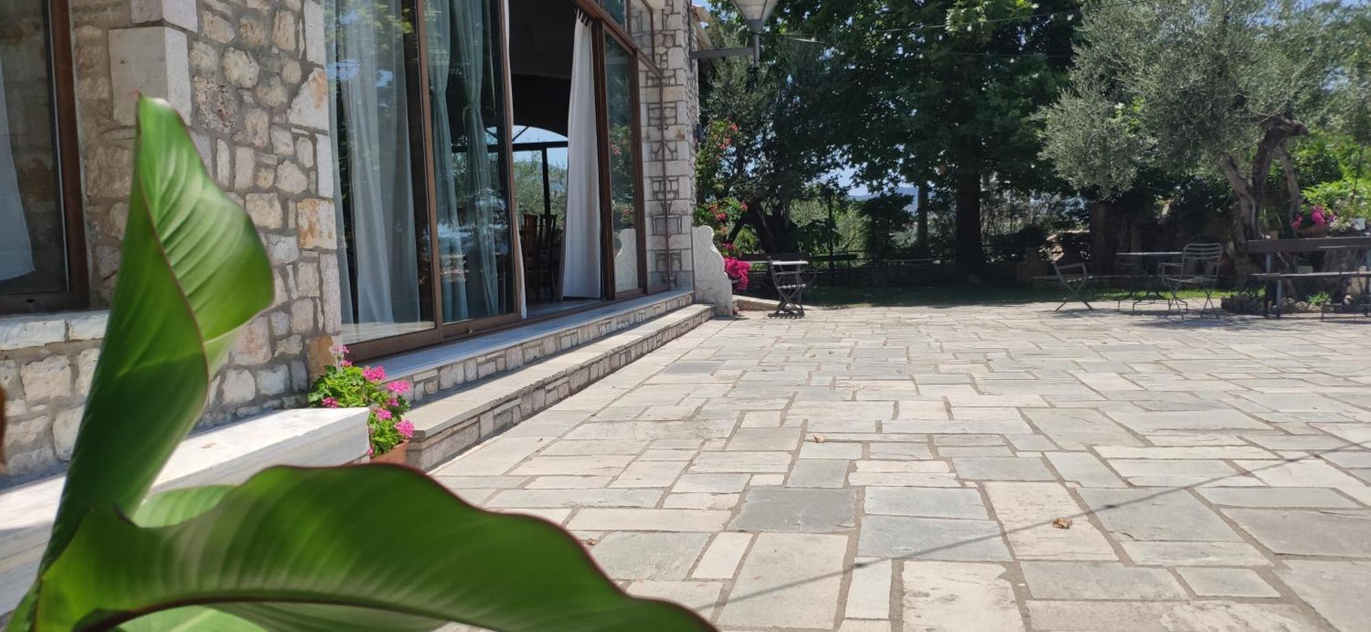 卡拉马塔Polas Residencies公寓式酒店 外观 照片
